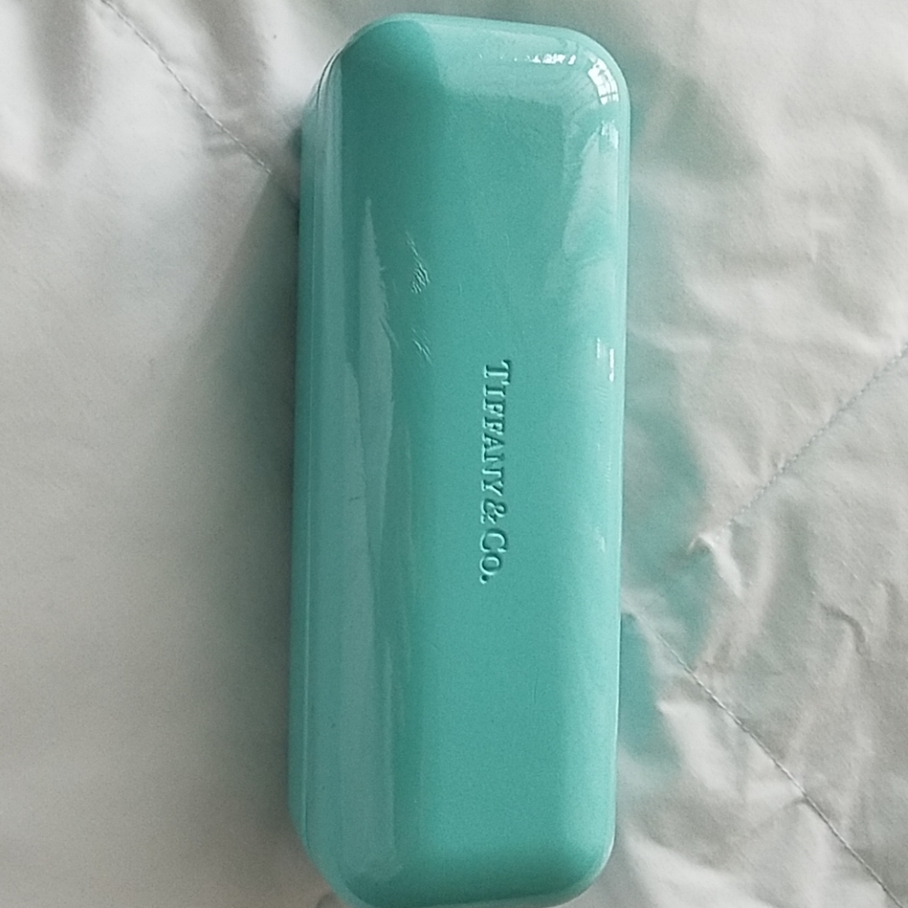 Tiffany eyeglass case